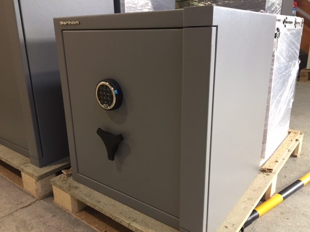 Wertheim CM15RE Grade 3 Safe Carousel 1