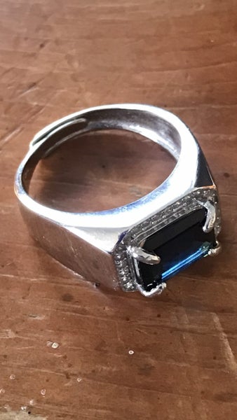 Sapphire Silver Ring Carousel 1