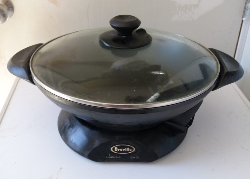 BREVILLE ELECTRIC WOK EW30 Carousel 1