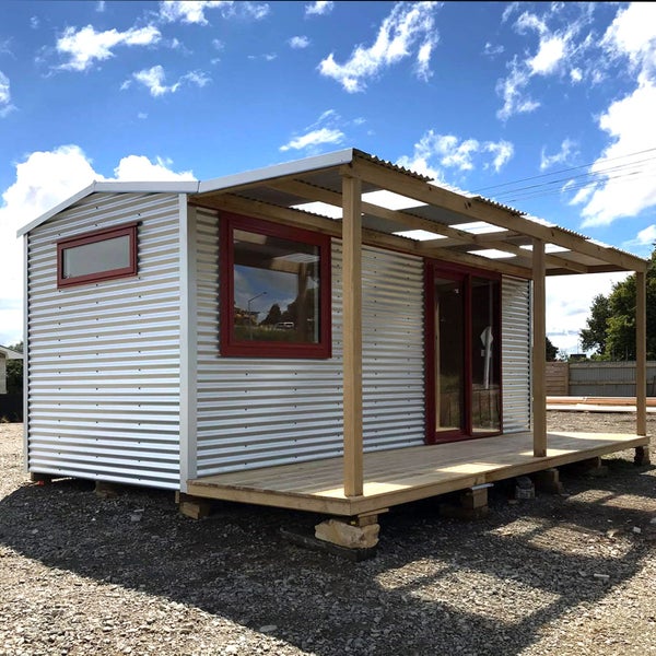 SLEEP OUT, OFFICE, STUDIO, CABIN: 2.8M x 8M UNIT Carousel 1