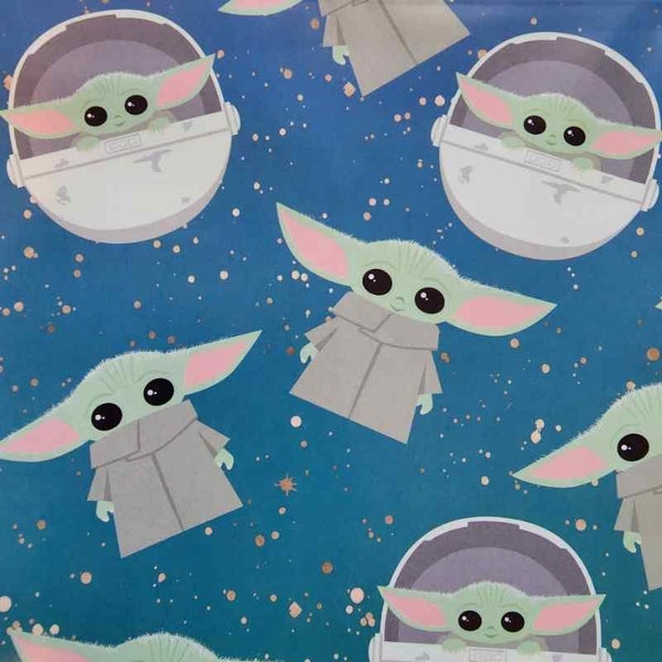 Thomas Online Star Wars Wrapping Paper - Folded - the Mandalorian Carousel 1