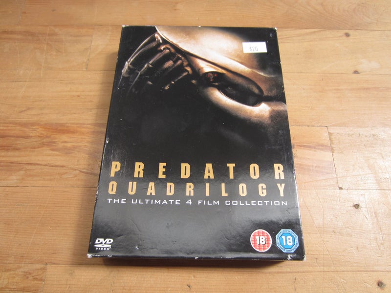 Predator Quadrilogy Carousel 1