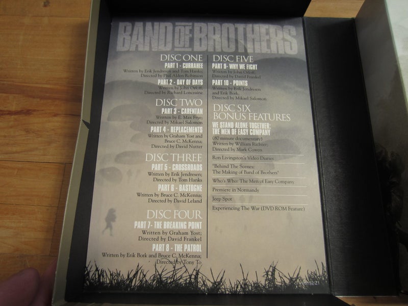 Band of Brothers - Complete Commemorative Gift Set Carousel 2