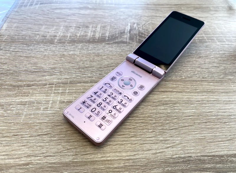 SHARP AQUOS KEITAI 2 JAPAN ANDROID FLIP PHONE PINK UNLOCKED62934719399681111