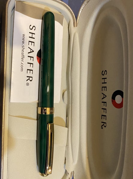 Sheaffer Prelude Lacquer Green Fountain Pen (F) Carousel 1