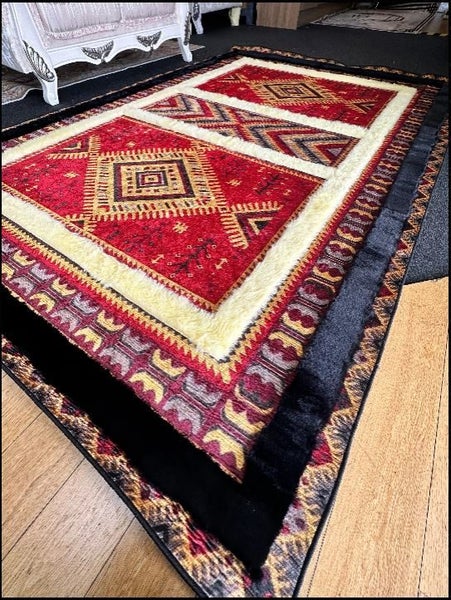 FC 03 Brand new 200 by 300 cm rug Carousel 2