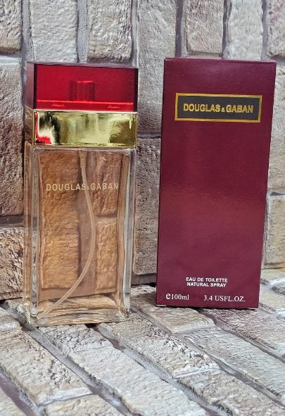 Dupe for Dolce & Gabbana Red Carousel 1