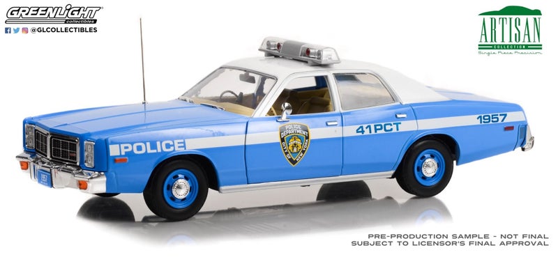 GreenLight GL-19132 1/18 1978 Dodge Monaco- NYPD Carousel 1