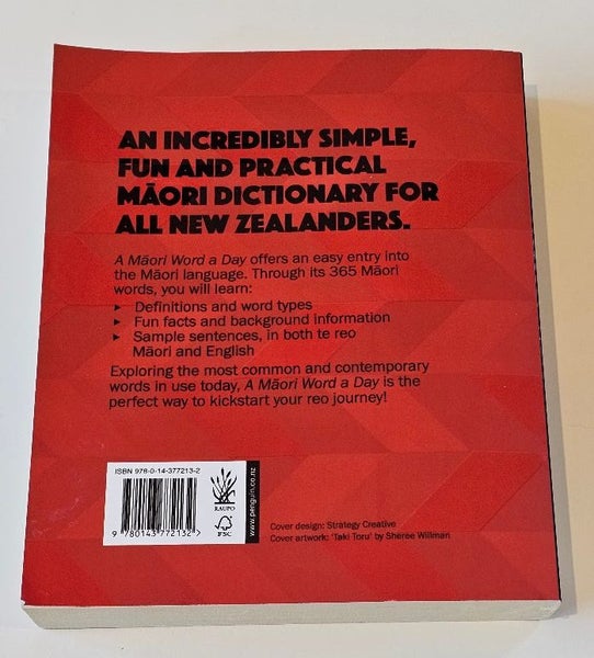 A Maori Word A Day by Hemi Kelly. 365 Words to Kickstart Yor Reo. As New. Carousel 2