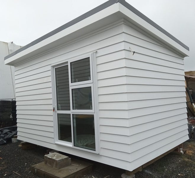 4.8 x 3 weatherboard cabin by KDL Tiny Homes available now Carousel 1