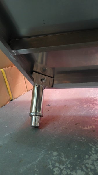 STAINLESS STEEL BENCH 100CM Carousel 6