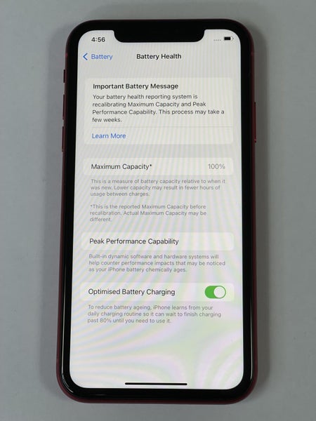 iPhone 1163003392586882111