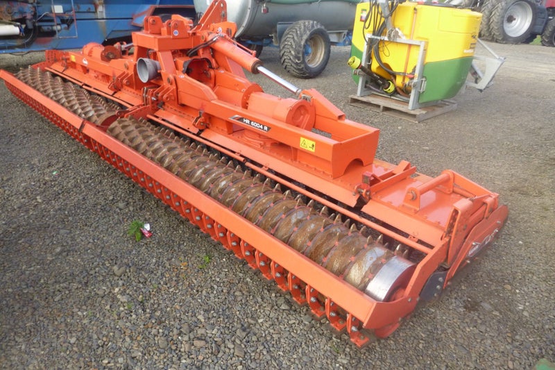 2019 Kuhn HR6004DR Carousel 1