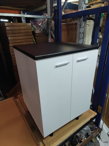 Brand New Kitchen Cabinet with Top 60cm Carousel 1