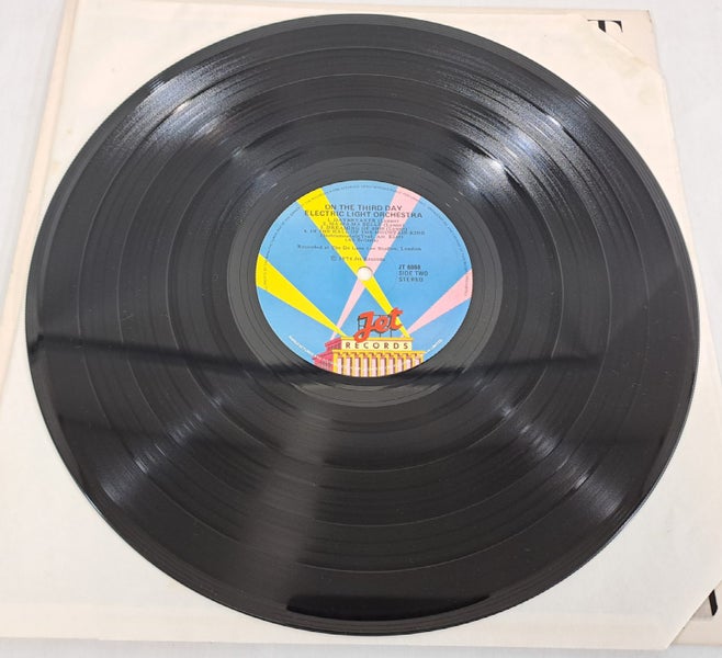 ELO ( Electric Light Orchestra ) - On The Third Day Original LP Carousel 4