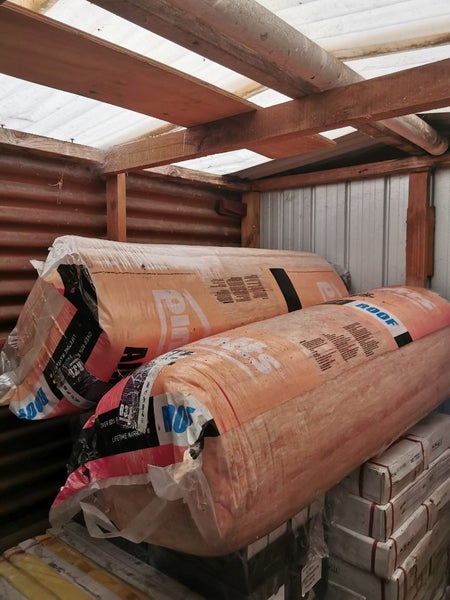 NEW Pink Batts ceiling insulation R3.6 7.4m² Carousel 1
