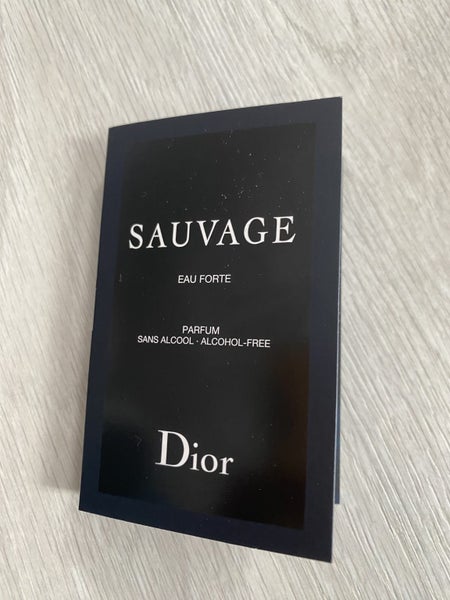 NEW AUTHENTIC DIOR SAUVAGE EAU FORTE 1ML ALCOHOL FREE Carousel 1