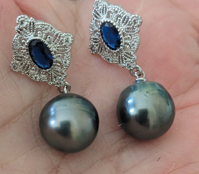 11 x 11.5mm Tahitian Pearl Earrings c/- Blue & White Crystals Carousel 11