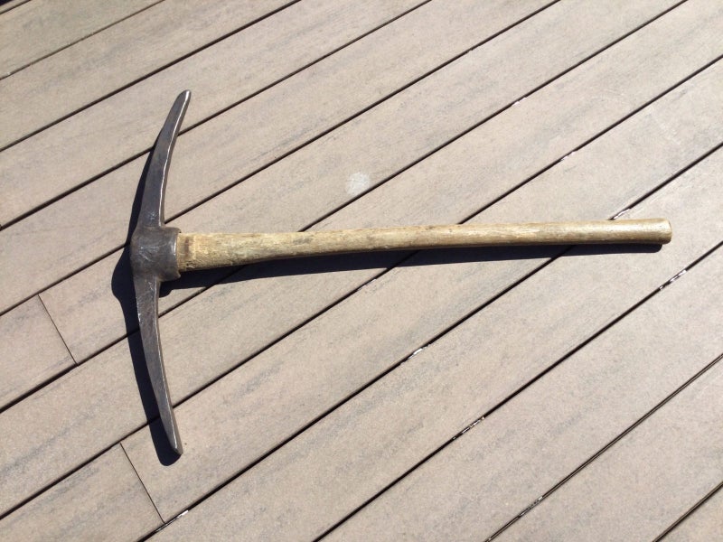 Gilpin Pick Axe – Vintage Pick Axe with Original Handle - made in England Carousel 1