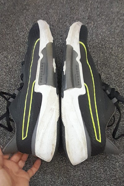 Puma light weight running shoes US8.5/UK7.5/EU41 Carousel 9