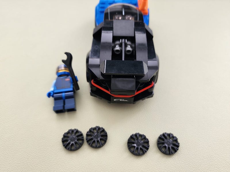 Lego 75878 Bugatti speed champions Carousel 4