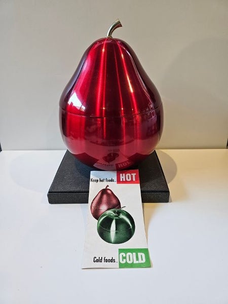 Vintage 1960's Australian Made 'Daydream' Red Anodized Pear Ice Bucket. Carousel 7