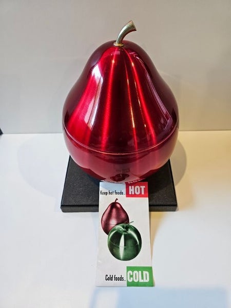 Vintage 1960's Australian Made 'Daydream' Red Anodized Pear Ice Bucket. Carousel 1