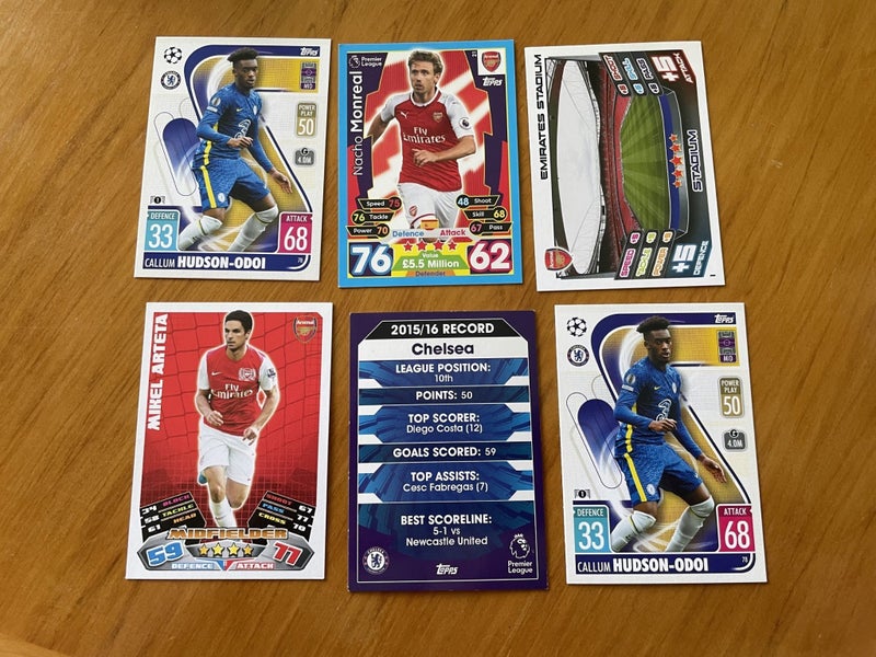 6x Topps Football Trading Cards629327262720021124