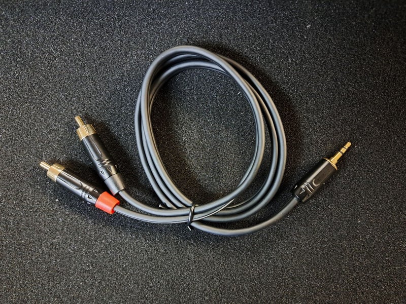 1m Aux Audio 3.5mm Stereo to 2 RCA Y Cable (CB-97) Carousel 1