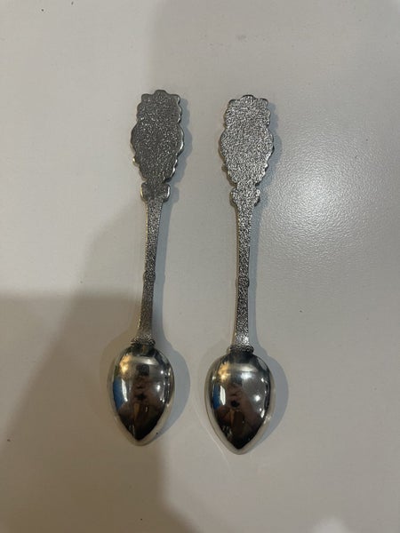 Vintage Charles and Diana 1st Wedding Anniversary Spoon Carousel 2