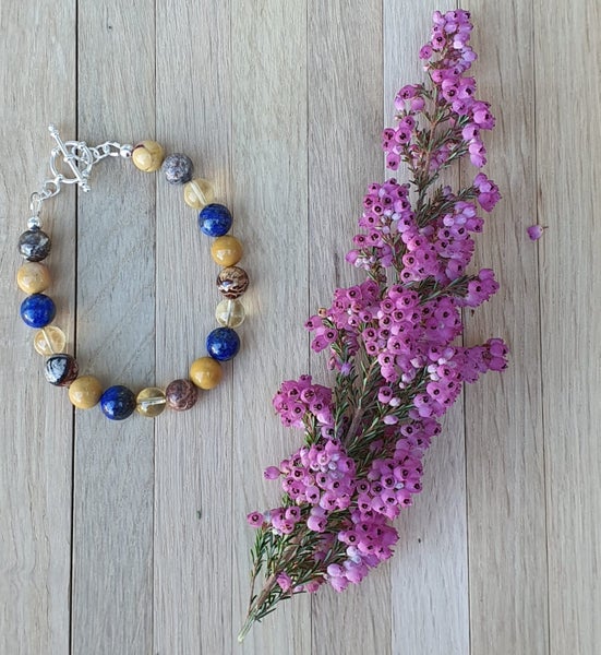 TRUST, STRENGTH, HAPPINESS CRYSTAL HEALING BRACELET #Reiki Infused# Carousel 1