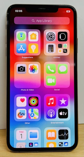 SALE ! iPhone 11 Pro Max 256GB Gold Carousel 2