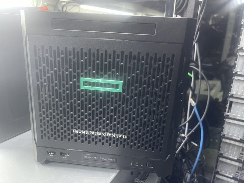 HPE ProLiant MicroServer Gen10 Carousel 1