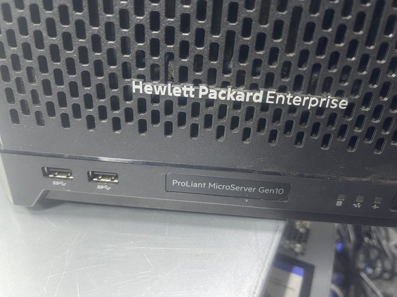 HPE ProLiant MicroServer Gen10 Carousel 2