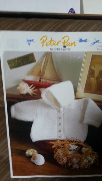 BABIES HOODED JACKET KNITTING PATTERN Carousel 1