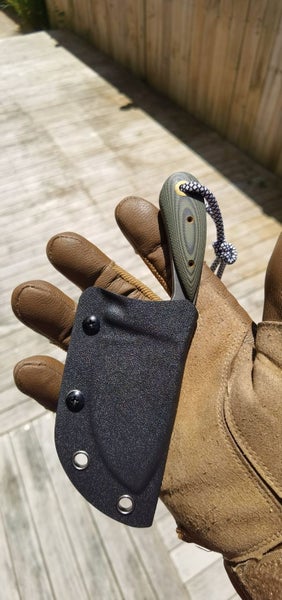 15cm 'Czech Fish Head' RARE Outdoor Survival Camping Knife Dagger Hunting Gift Carousel 2