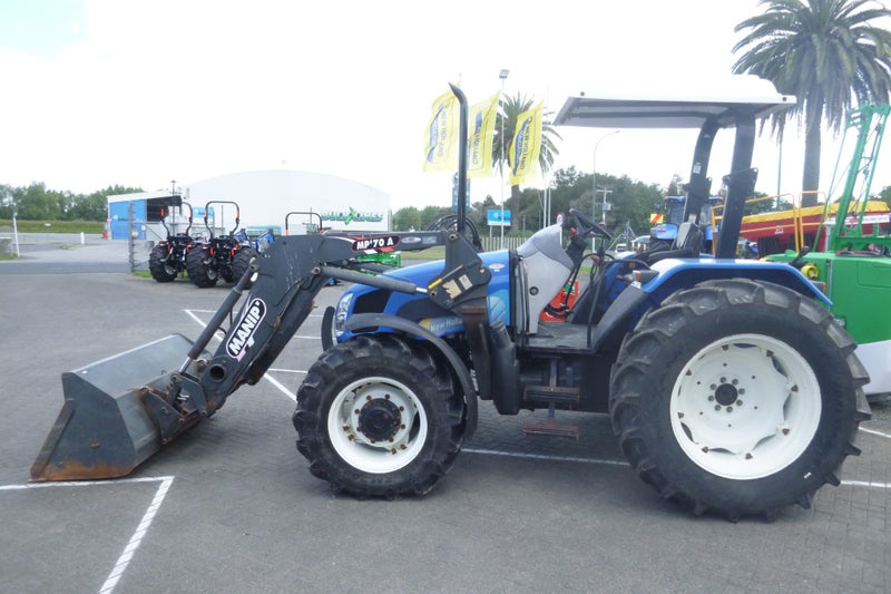 2008 New Holland TL90A Carousel 1