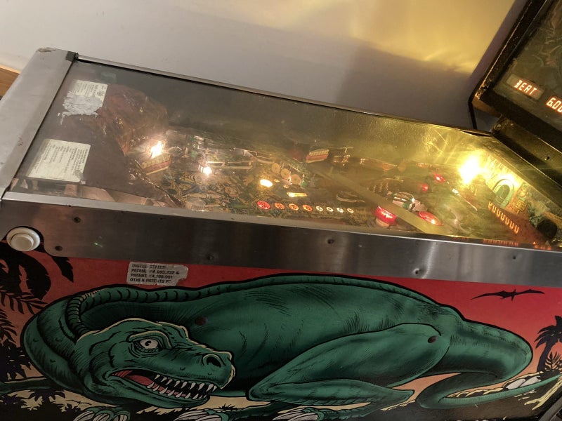 Escape from Lost world Pinball- w/manuals Carousel 2
