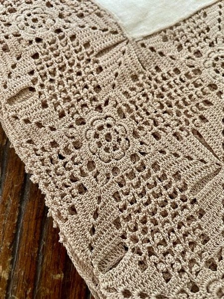 A FAB handworked vintage linen tablecloth - inserts & a deep crocheted edging Carousel 6