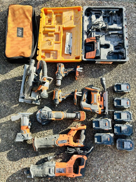 AEG Brushless TOOL Package Carousel 2