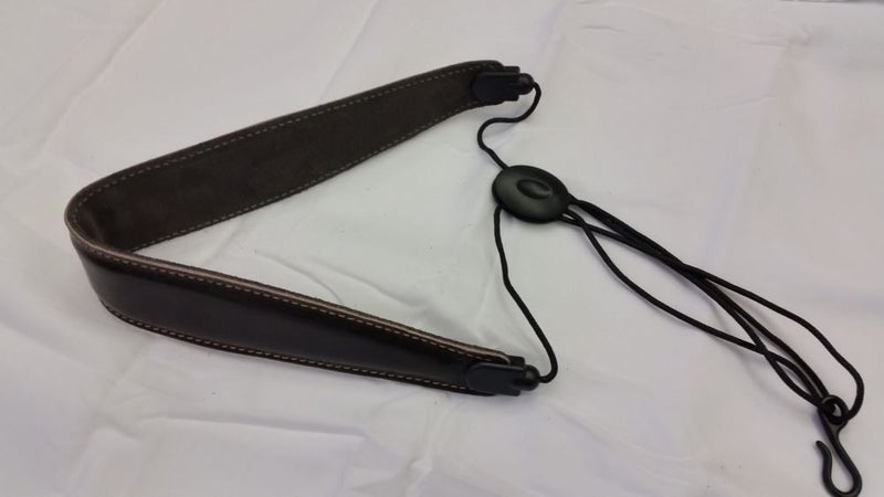Brand New Good Quality Leather Saxophone Strap Carousel 1