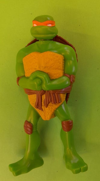 TMNT action toy, Michelangelo (McDonalds 2007) Carousel 1