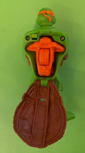 TMNT action toy, Michelangelo (McDonalds 2007) Carousel 2