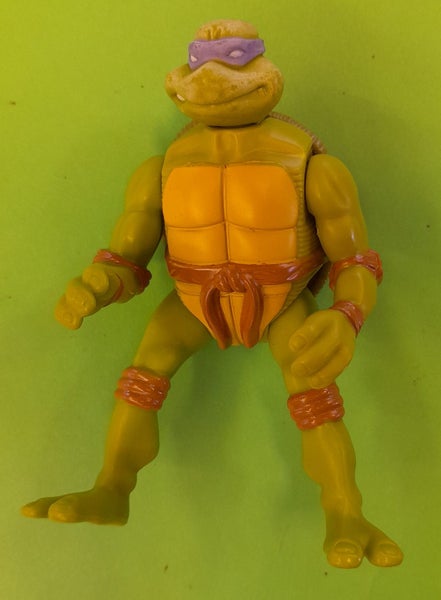 TMNT action toy, Donatello (McDonalds 2005) Carousel 1