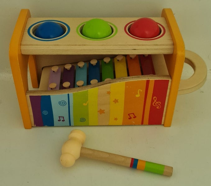 Hape Pound and Tap Bench - Wooden ^ Carousel 1