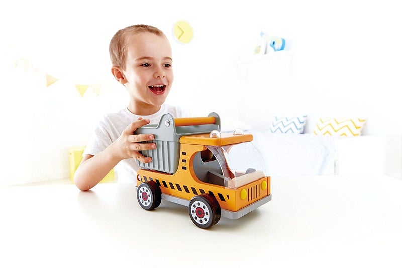Hape: Dumper Truck Carousel 2
