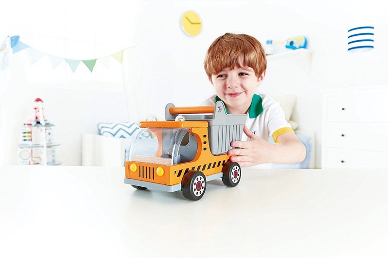 Hape: Dumper Truck Carousel 4