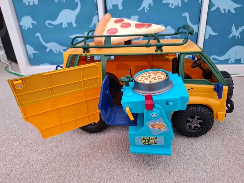 Teenage Mutant Ninja Turtles Movie Pizza Van Multi-Coloured Carousel 2