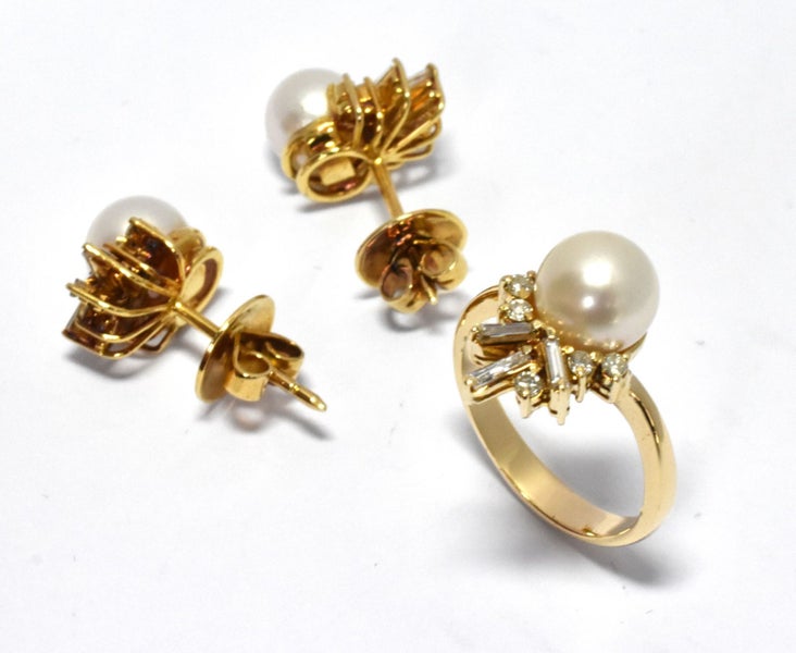 $6,000 14ct Yellow Gold Akoya Pearl & Diamond Ring & Earring Set - 169993 Carousel 1