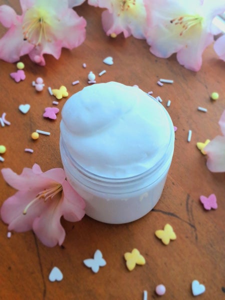 Body Yogurt (Sweet Pea & Vanilla) Carousel 1